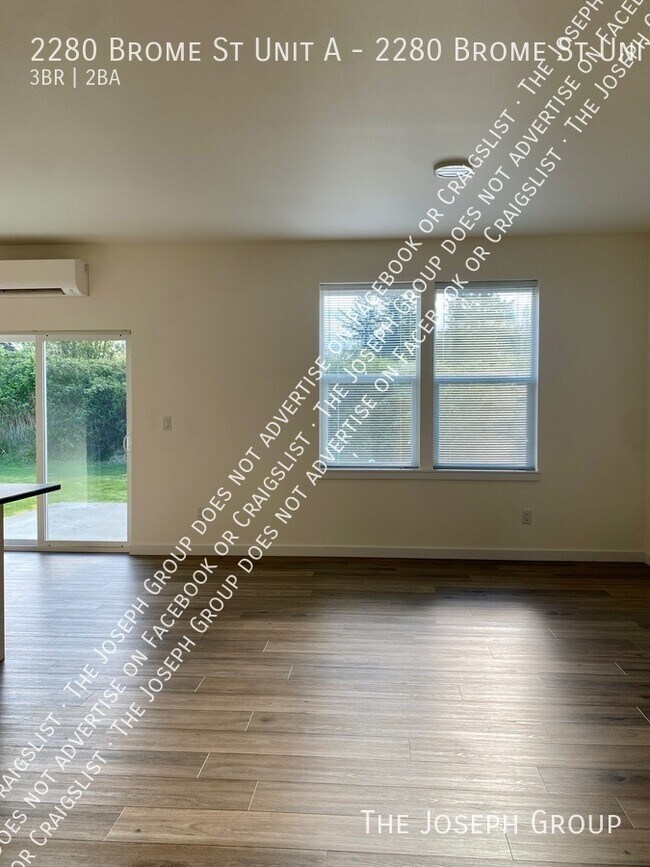 Foto del edificio - 2280 Brome St