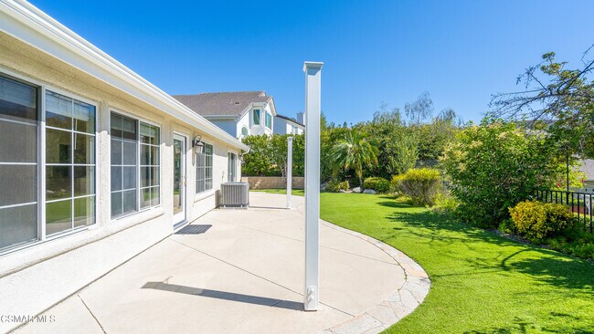 Foto del edificio - 2210 Rutland Pl