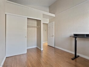 Building Photo - 5052 S Rainbow Blvd