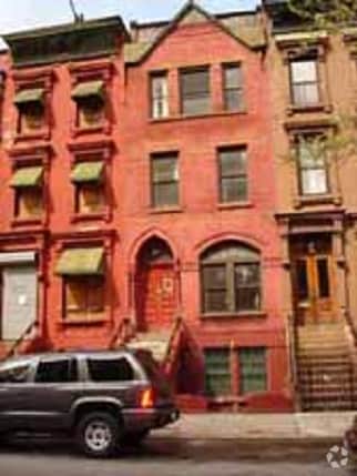 Building Photo - 213 W 131st St