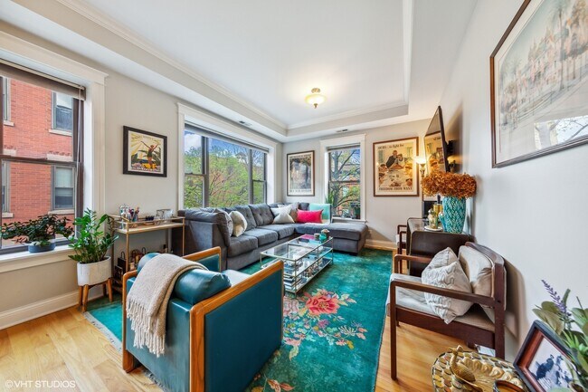 Foto del edificio - 4132 N Kenmore Ave