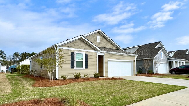 Building Photo - 2516 Centerway Ln