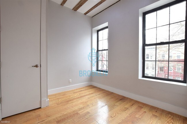 Foto del edificio - 3105 Church Ave