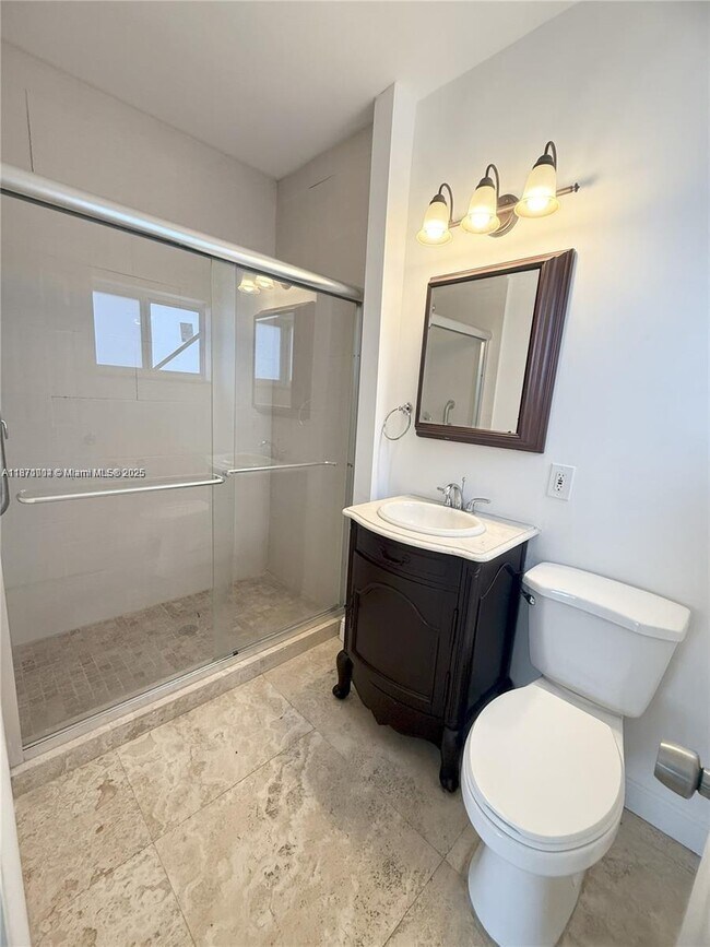 Foto del edificio - 1450 NW 35th St