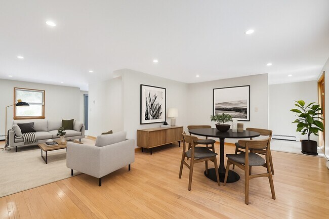 Foto del edificio - 115 Rowe St
