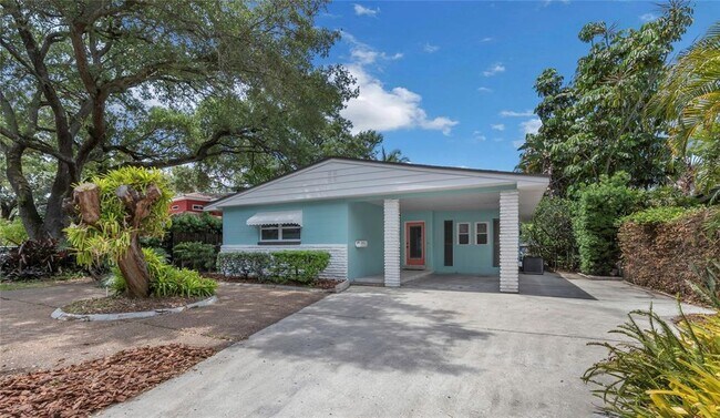 Foto del edificio - 610 Bosphorous Ave