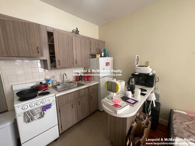 Foto del edificio - 115 Commonwealth Ave