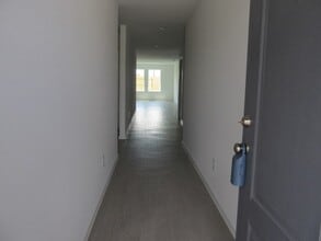 Building Photo - 9239 Coral Trout Wy