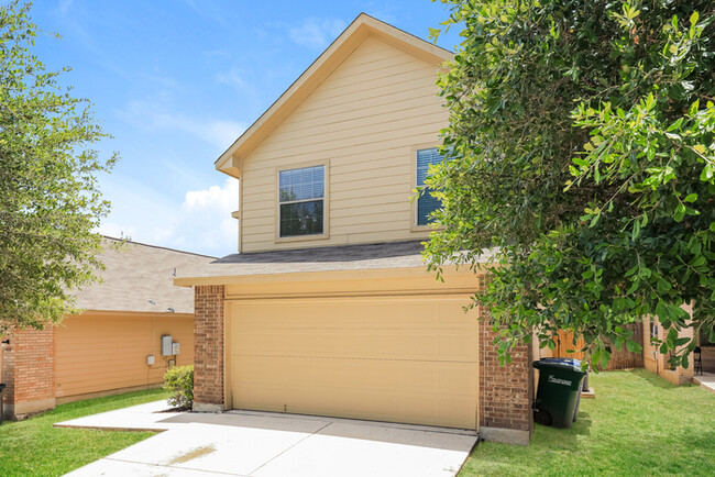Building Photo - 5910 Aspen Gdn