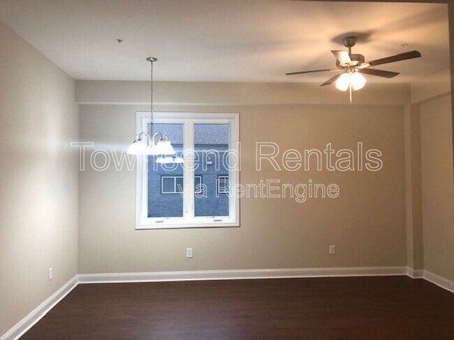 Building Photo - 1304 Morganton Rd