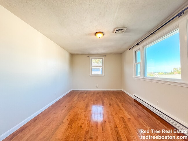 Photo - 74 Dunboy St Apartment