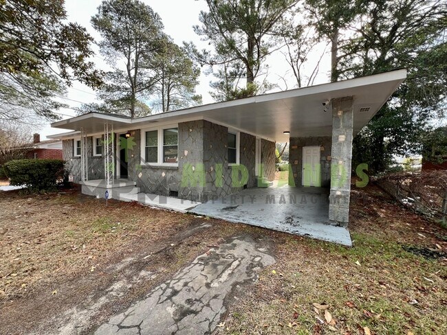 Building Photo - 6811 Doby Dr