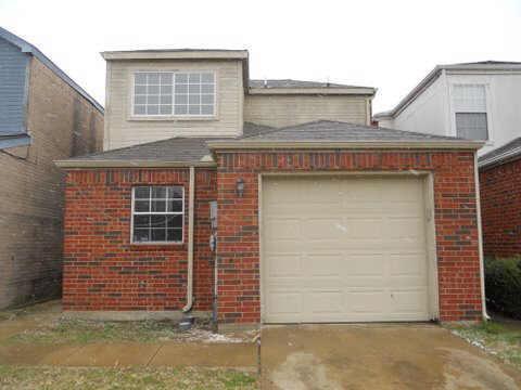 Foto del edificio - 912 Fairbanks Cir