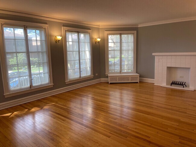 Foto del edificio - 723 Dobson St