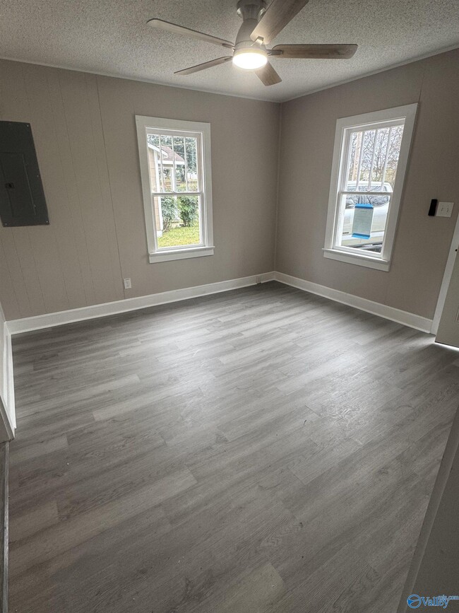 Building Photo - 2614 Huntsville St NW