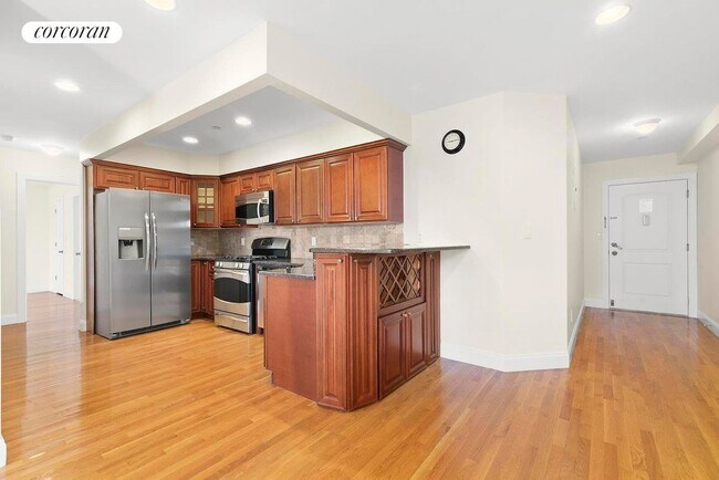 Foto del edificio - 2325-25 31st Ave