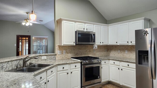 Building Photo - 7406 Cheeca Lodge Ln