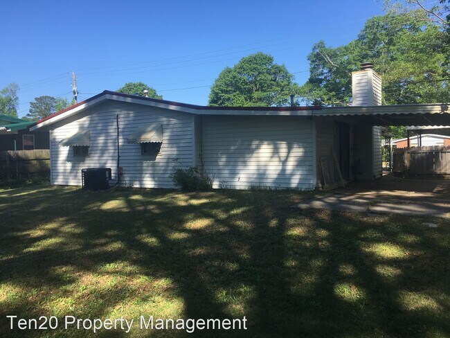 Foto del edificio - 3 br, 2 bath House - 3644 Grier Avenue