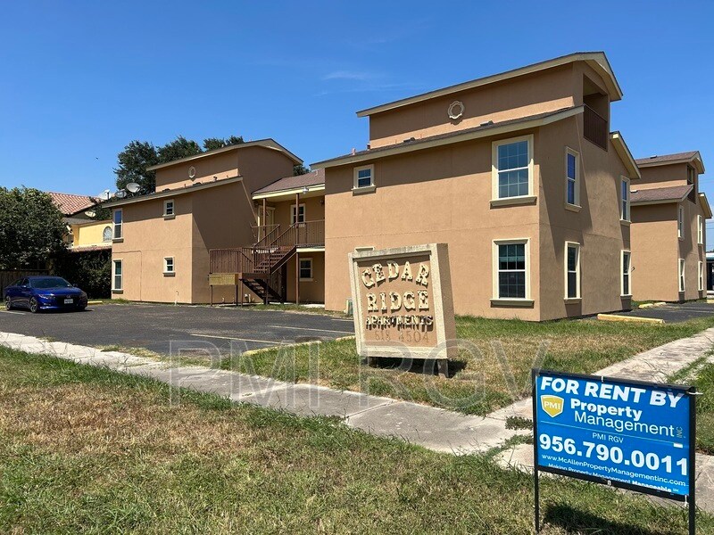 Primary Photo - 300 N 11th St