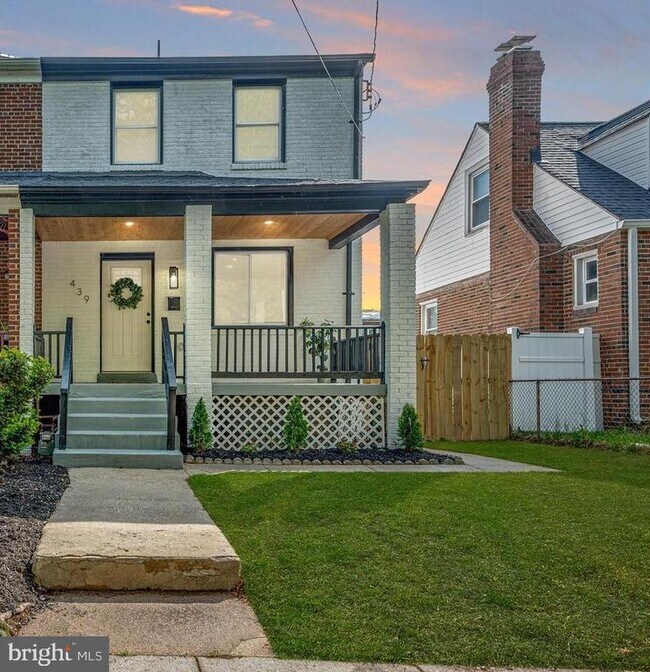 Foto del edificio - 439 Newcomb St SE