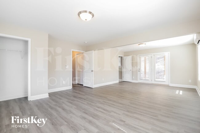 Building Photo - 4104 Belvedere Cir