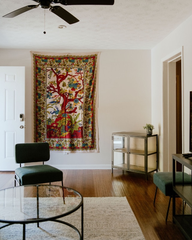 Foto del edificio - 408 E Drake Ave