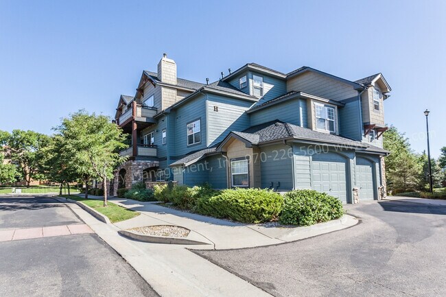 Foto del edificio - 5220 Boardwalk Dr