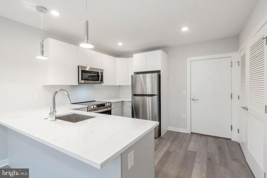 Photo - 3449 Scotts Lane Unit B418