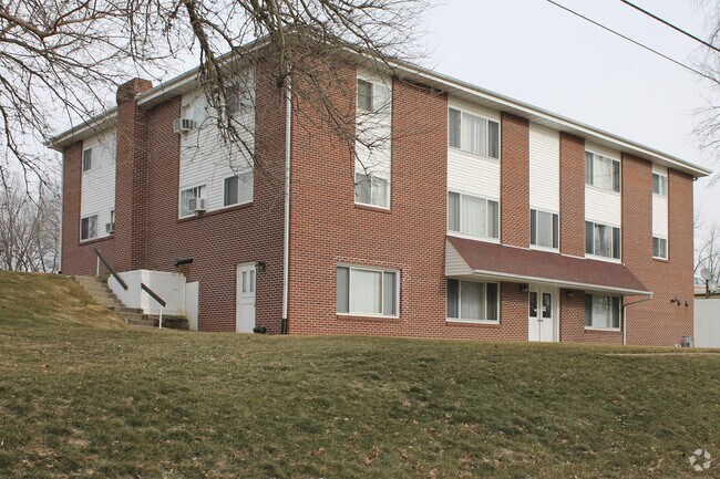 Building Photo - 710 Franklin St