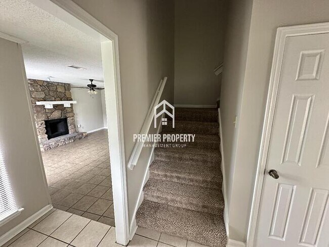 Foto del edificio - 4503 Hollow Valley Cove