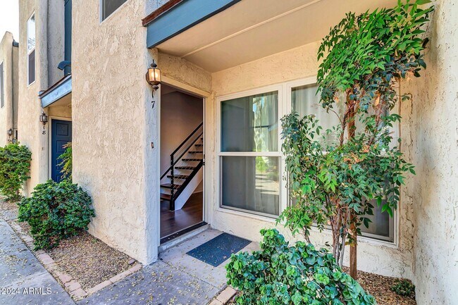 Foto del edificio - 2946 N 14th St