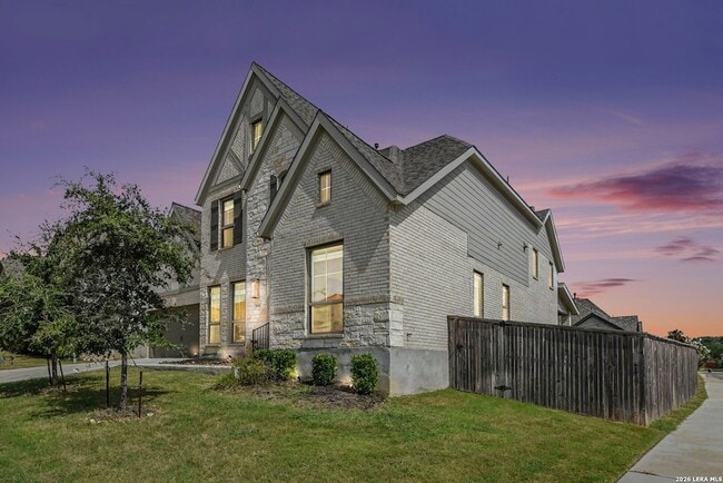 Building Photo - 9003 Raven Pointe