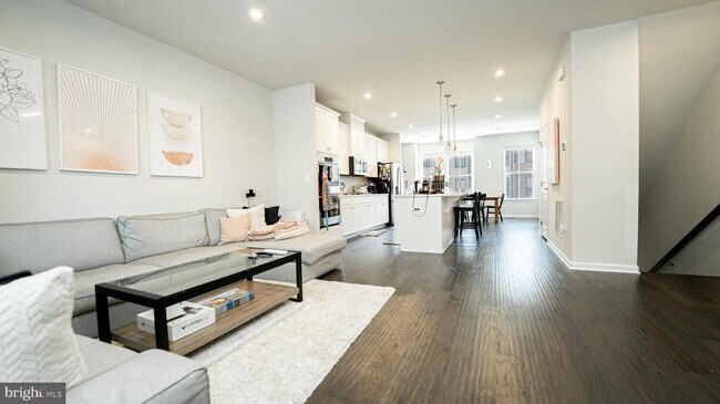 Building Photo - 22317 Seabring Terrace