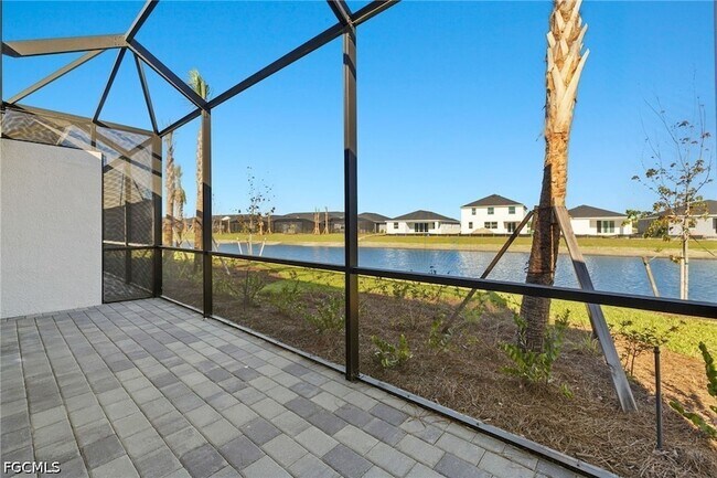 Foto del edificio - 14923 Anchorage Rd