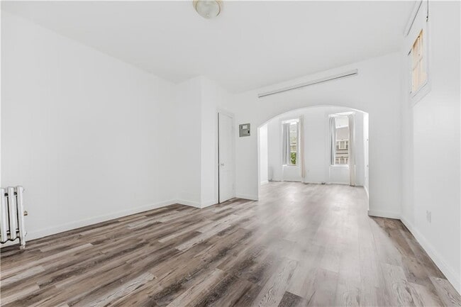Building Photo - 32 Arion Pl