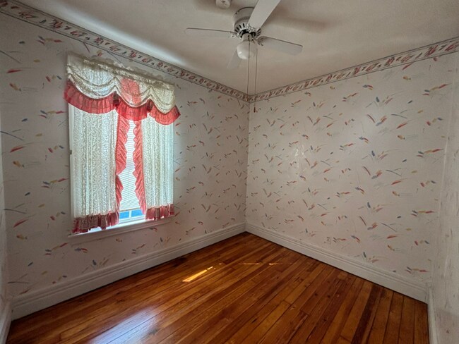 Building Photo - 916 Brayton Park Pl