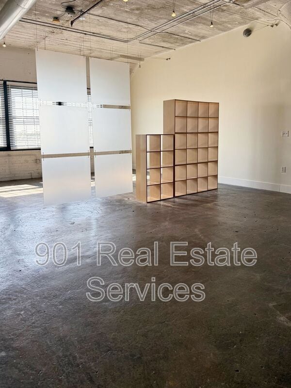 Building Photo - 505 Tennessee St