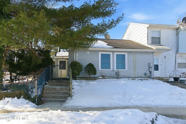 Building Photo - 21 Potomac Ct