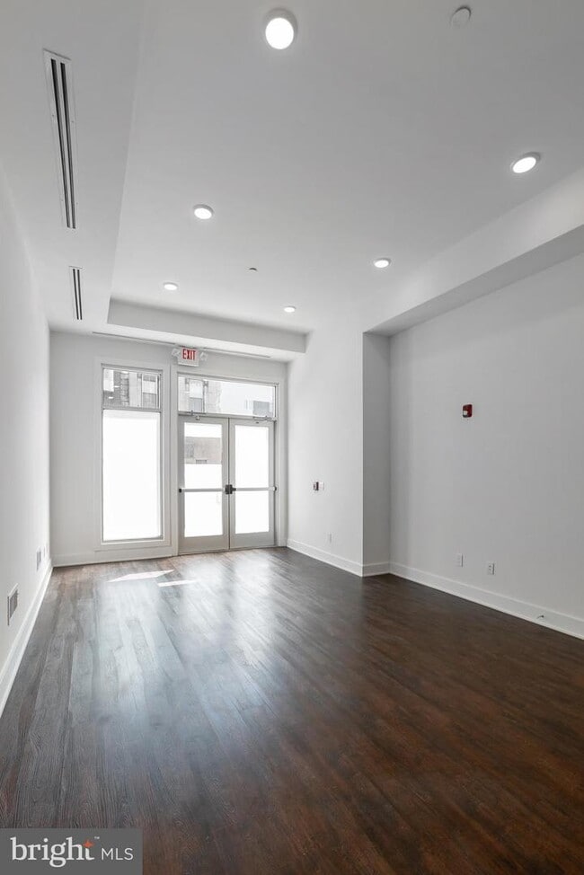 Building Photo - 1726 Ridge Ave