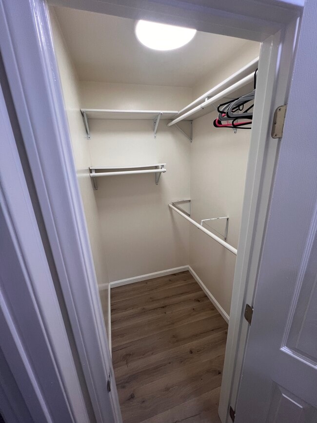Walk in closet - 2019 E Banyan St