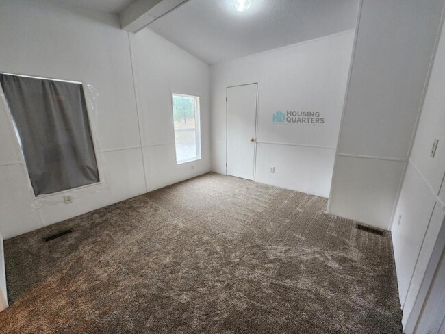 Building Photo - 15317 W Charles Rd