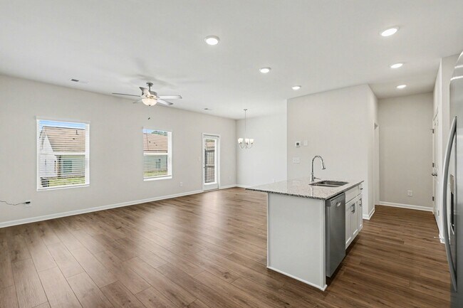 Foto del edificio - 6386 Sundowner Pl SW