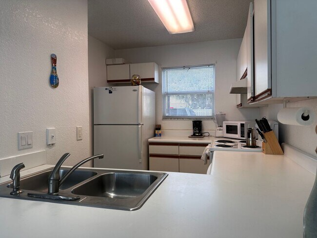 Foto del edificio - 201 Ocean Park Ln