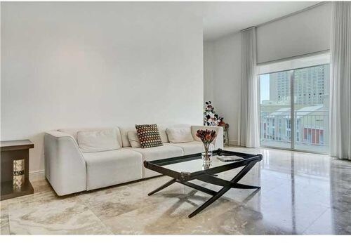 Foto del edificio - 7265 SW 89th St