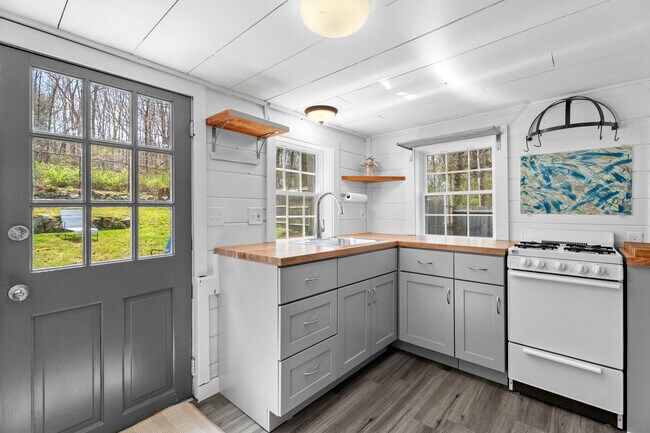 Foto del edificio - 401 -1 Hamburg Rd