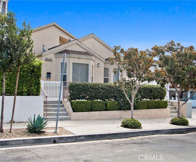 Foto principal - 416 Larkspur Ave