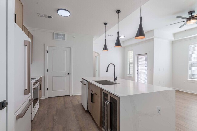 Five810 Southlands, Aurora, CO, Cocina - Five810 Southlands