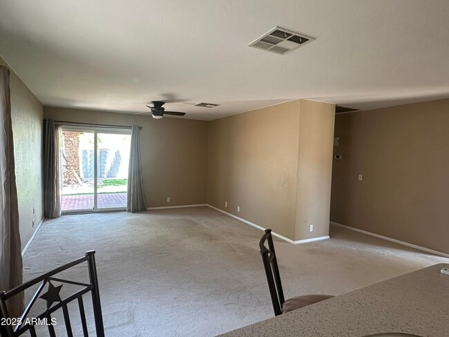 Building Photo - 3948 W Chama Dr