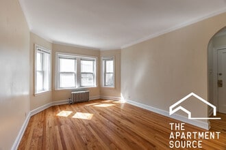 Building Photo - 6214 N Mozart St