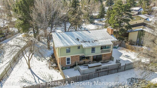 Building Photo - 4 br, 3.5 bath House - 3926 Leisure Lane